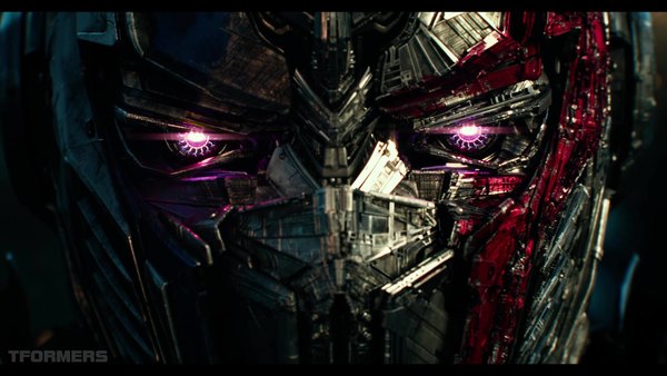 Transformers The Last Knight Theatrical Trailer HD Screenshot Gallery 104 (104 of 788)